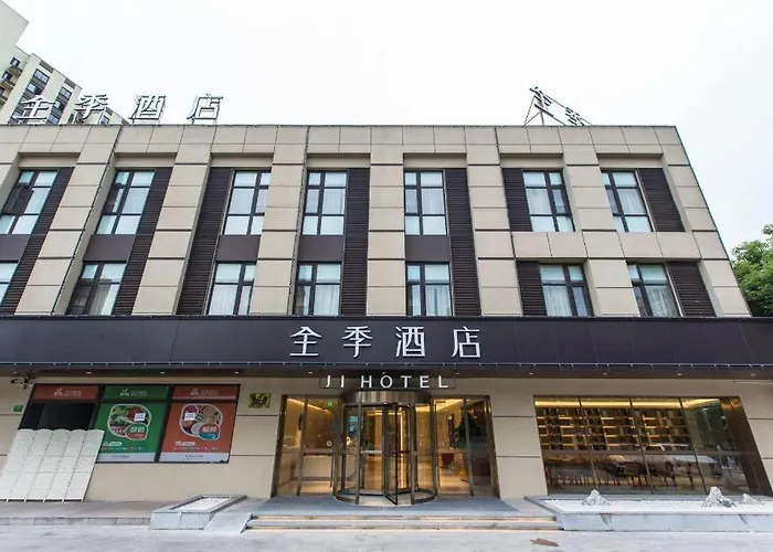 Ji Hotel Shanghai Meilan Lake Luxiang Road