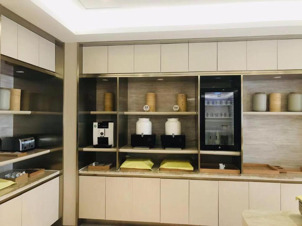 Hotel Ji Meilan Luxiang Road
